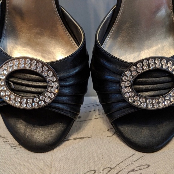 Aldo Black Leather Jewelled Pumps - Picture 3 of 4